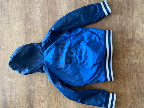 Sustakova vetrovka, ido,98