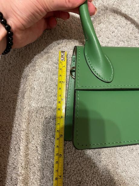 Mala kozena kabelka, 