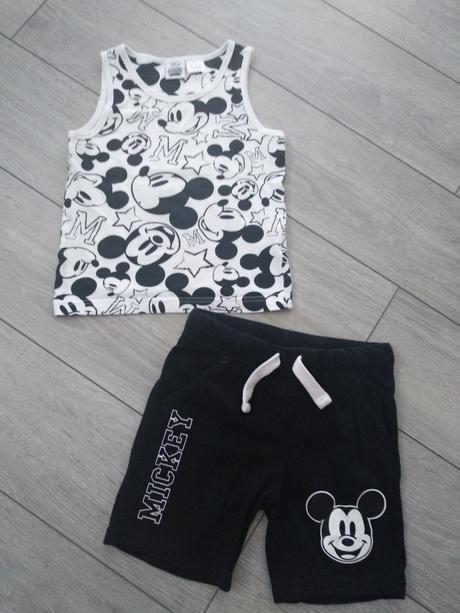 Tielko + kraťase, disney,104
