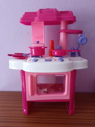 Kuchynka s príslušenstvom, 