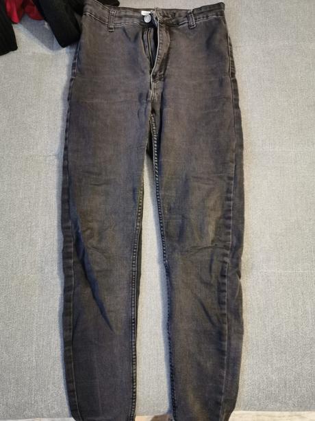 Dámske rifle, bershka,36