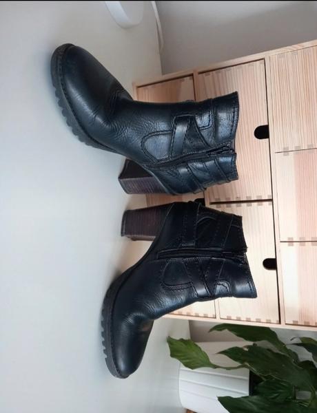 Kožené členkové čižmy fly london 38, 38