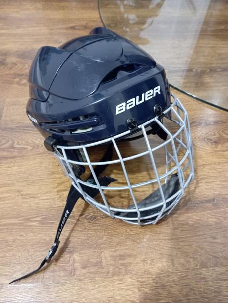 Bauer prilba, bauer,m