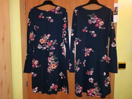 Kvietkované šatičky, 152