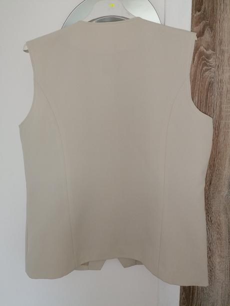 Decentný spoločenský kostým, m