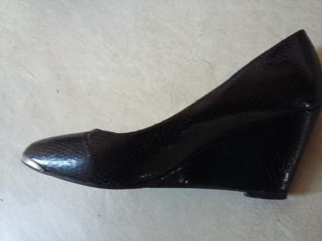 Predám obuté 3x topánky veľ.č.37, 37