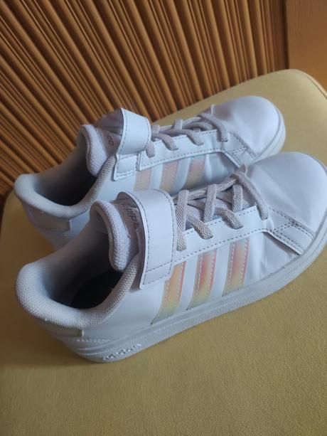 Adidas tenisky, adams,32