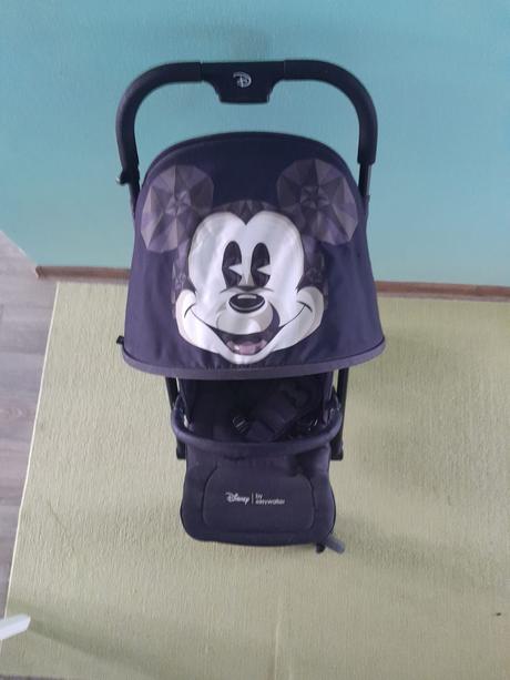 Predám športový kočík mickey disney značky easywal, easywalker,easywalker disney buggy xs