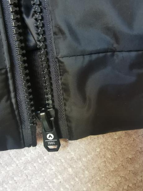 Airwalk 152 bomberka, 152