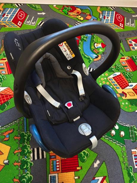 Autosedačka pre novorodencov, maxi cosi