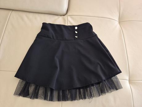 Čierna sukňa 152, 152
