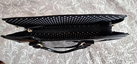 Lakovaná baťovka, baťa