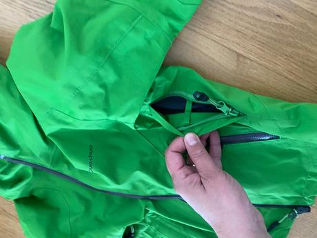 Vetrovka do dažďa, quechua,104