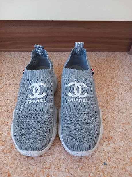 Sivé tenisky v.37, 37