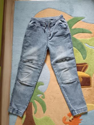 Nohavice, coccodrillo,146