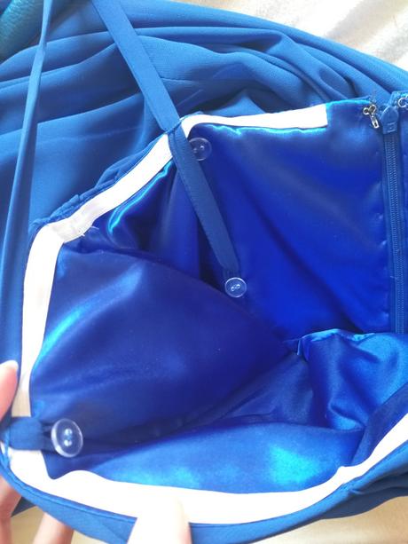 Kráľovsky modré spoločenské šaty, 38