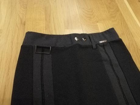 Dámska elegantná sukňa, s