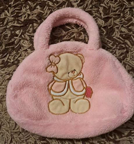 Plyšová kabelka, 