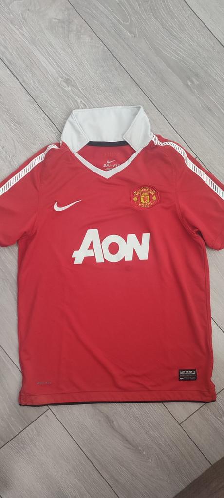 Predám nike tričko, nike,140