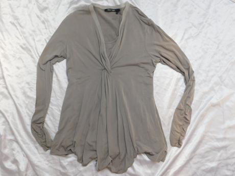 Pekna kvalitna tunika, 42