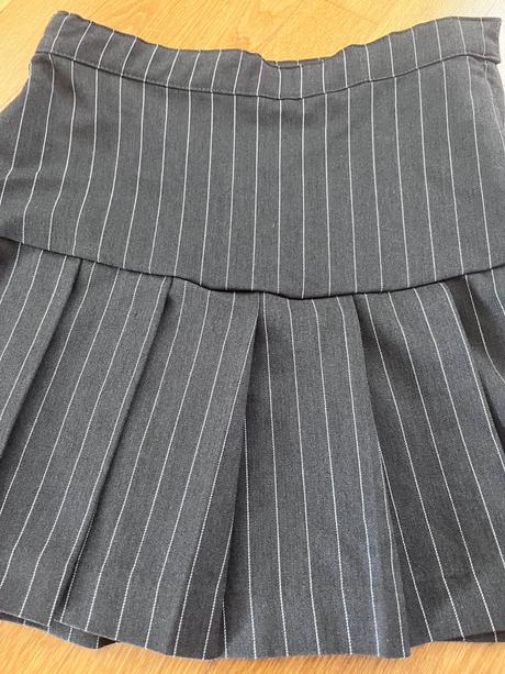 Dievčenská sukňa, h&m,146