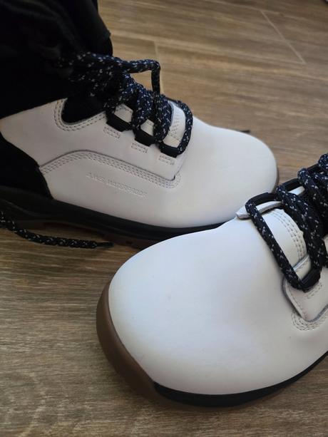 Icepeak nízke čižmy 'anabar' čierna / biela, 40