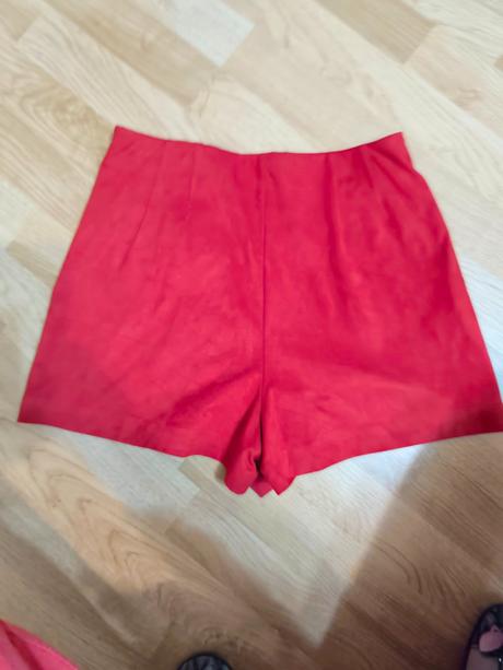 Dámske šortky, zara,s