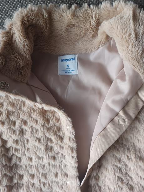 Kožušinková nenosená vesta, mayoral,140