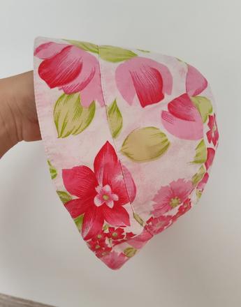 Letný klobúčik, 74