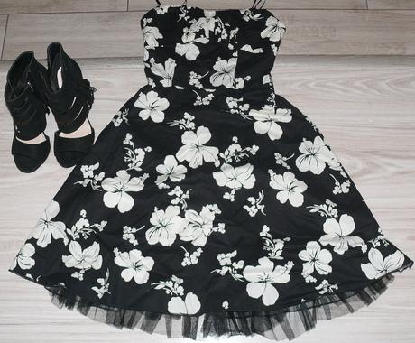 Kvetinkové saty s-m, s