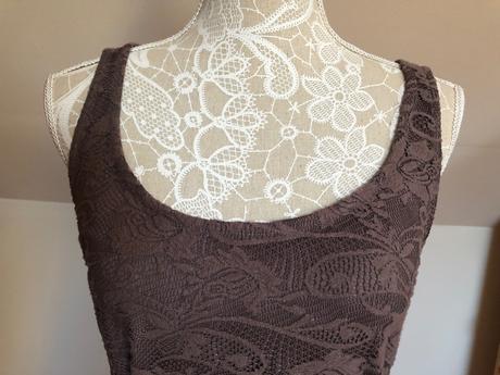 Hnedé čipkované šaty, dorothy perkins,40