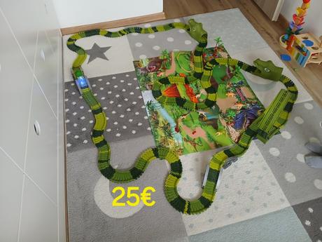 Dinosauria draha pre auticko na baterky, 