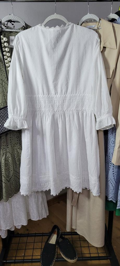 Šaty amisu, amisu,l