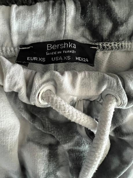 Tepláky, bershka,xs