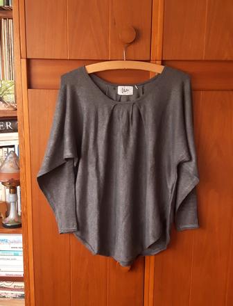 Širší pulóver s 3/4 rukávmi, m