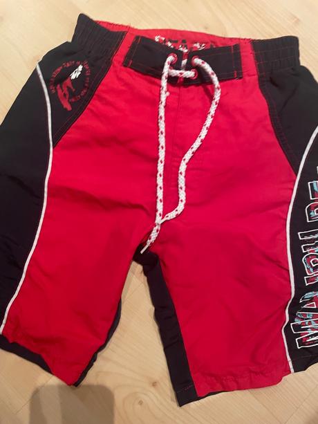 Kupacie bermudy brugi 6-8 rokov, brugi,128