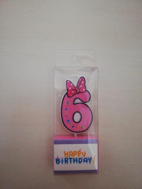 Sviečka minnie číslo 6, 