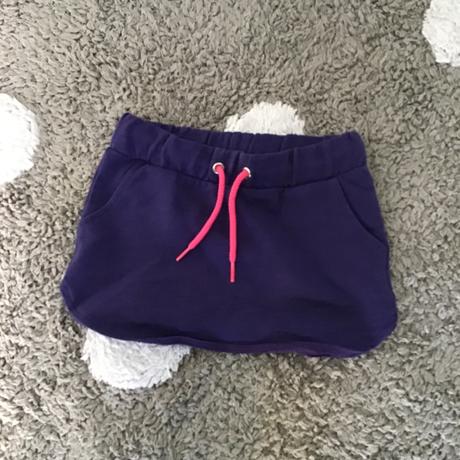 Benetton sukňa, benetton,92