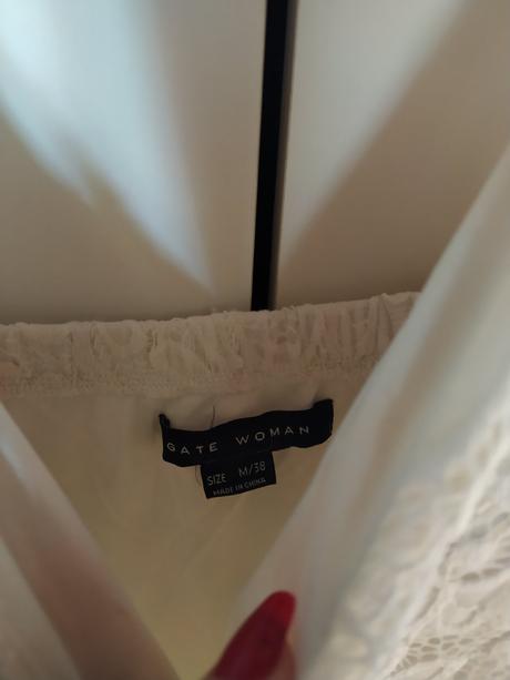 Biele čipkované šaty, gate,m