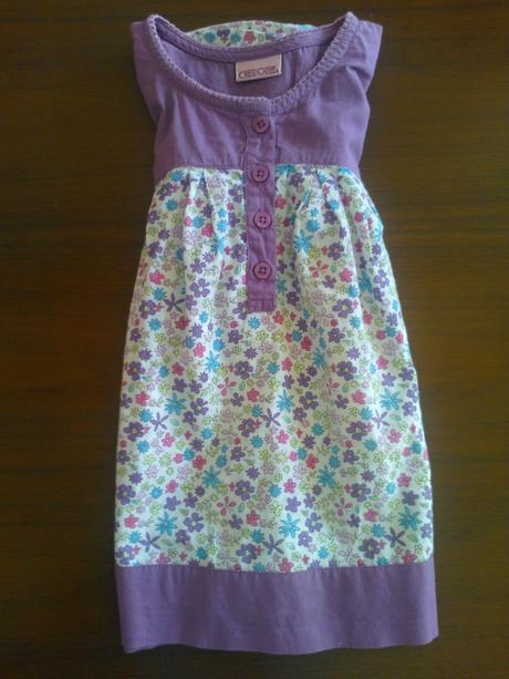 Blúzka kvietková,málo nosená,veľ.3-4 roky, cherokee,104