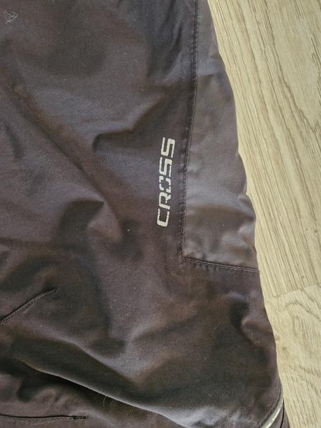 Nohavice do snehu, 146