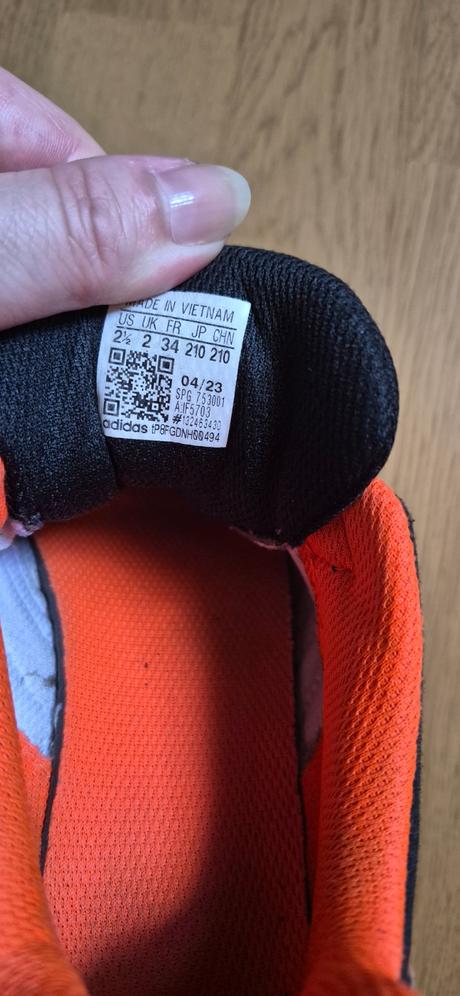 Trekove adidas, adidas,34