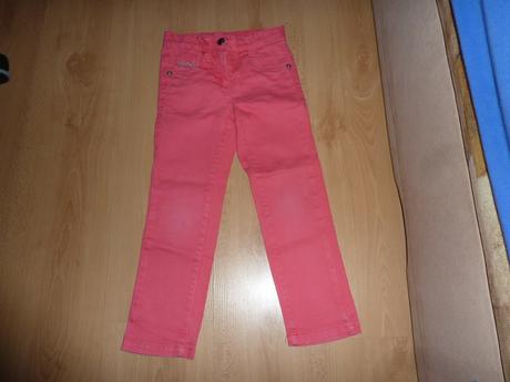 Dievčenské rifle červené okay, 110