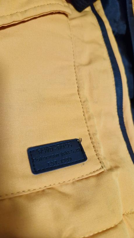 Vetrovka reserved, reserved,116