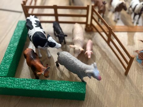 Veľká sada schleich, farma, kone, zvieratá a prísl, 