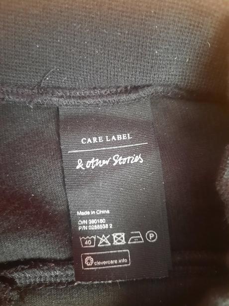 Dámske tepláky, 34