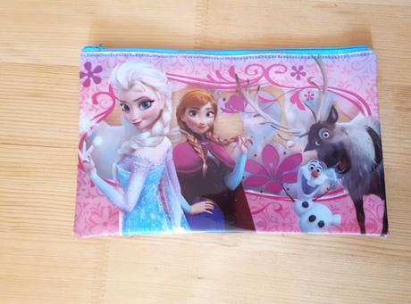 Frozen kabelka, peračník, krabičky, 