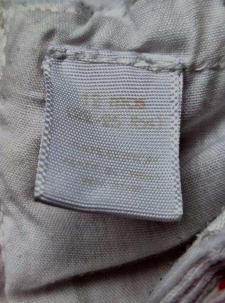 Menčestrové šatky, 74