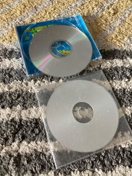 Cd relax tíško počúvaj a marťankovia,