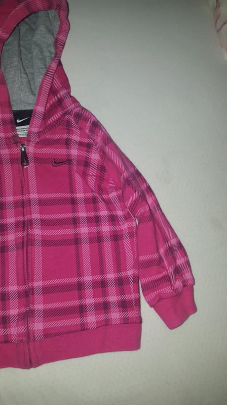 Nike bundička, nike,86